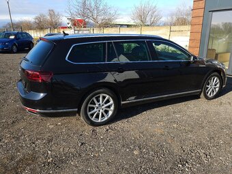 Volkswagen Passat Variant 2.0  TDI Business 4Motion DSG - 5