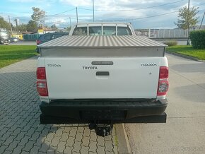 Toyota Hilux DC 2.5 I D-4D Terra - 5