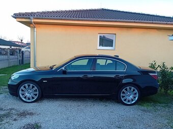 E60 530d LCI manual RWD - 5