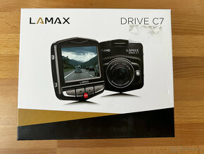 Auto kamera Lamax Drive C7 + SD karta 32GB - 5
