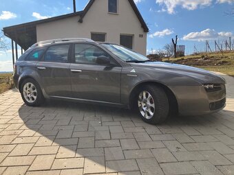 Alfa romeo 159 - 5