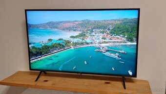 43" QLED 4K UHD Smart TV Samsung (QE43Q60R) - 5