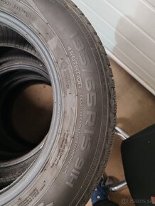 Predam zimne 195 65 R15 Nokian WR04 - 5