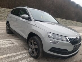 ŠKODA KAROQ 2,0 TDI 110 Kw DSG 4x4 - 5