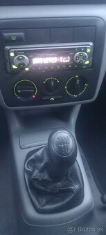 Skoda octavia 1.6 benzin - 5