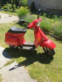 piagio vespa 50 - 5