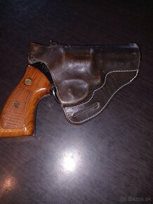 Predám revolver Taurus - 5