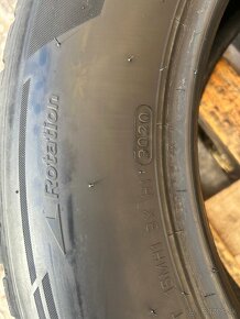 Hankook winter icept evo3x 225/65/17”-102H zimne - 5