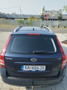 Kia Ceed - 5