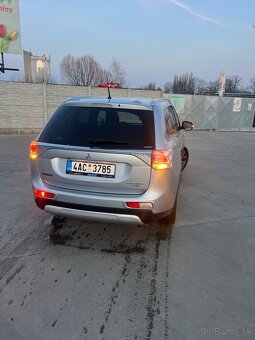 Mitsubishi Outlander 3 rok výroby, 2014 7 míst 2.2dizel 110k - 5