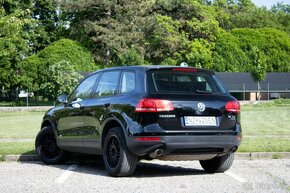 Volkswagen Touareg 3.0tdi - 5