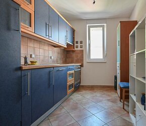 CHORVÁTSKO - Zariadený apartmán 50 m od mora - NOVIGRAD - 5