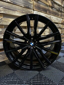 BMW X5 - G05, X6 - G06 - orig. ALU 5x112 R22 - 5