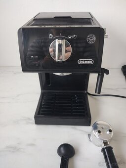 Predám pakovy kávovar Delonghi - 5