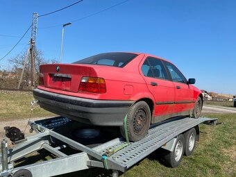 BMW E36 316i sedan - 5