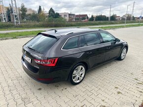 Škoda Superb Combi 2.0 TDI DSG, 140kW, 109 000km - 5