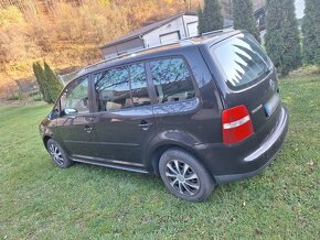 VW Touran 2.0 TDI, 103kW, automat - 5