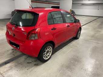 Predám Toyota Yaris 1.0 VVT-i, rok výroby 2008 - 5