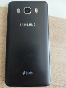 Samsung Galaxy J5 Dual - 5