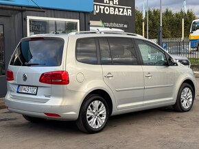 Volkswagen Touran 2.0 TDI Highline DSG - 5