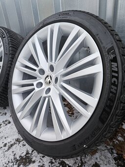 Zimni alu kola Canopus 19" Škoda Superb 235/40 R19 - 5