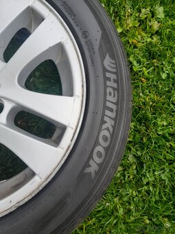 Predám letné pneu 205/55 R16 - 5