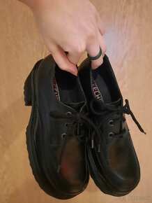 Vintage Skechers leather heeled platform loafers/oxfords - 5