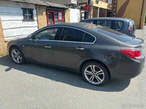 Opel Insignia 2.0 CDTI 2012 - 5