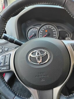 Toyota Yaris - 5