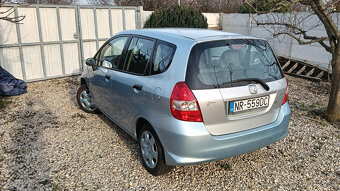 Predám auto Honda Jazz GD5 - 5