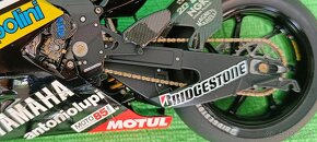 TAMIYA 1/12 YAMAHA YZR-M1 MONSTER - 5