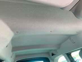 Rozpredam Citroen Berlingo 1,6 HDi Blue Multispace - 5