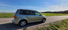 Volkswagen Touran - 5