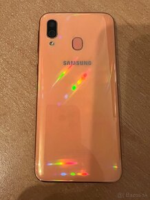 Samsung A40 - 5