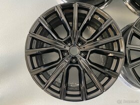 BMW 7 G11 G12 2015-2023 6GT 2020->> ALU DISKY 20” ČIERNE - 5