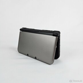 Nintendo 3DS XL - 5