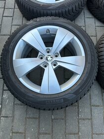 Zanovni zimni sada Škoda Superb 5x112 / 215/55/17 - 5