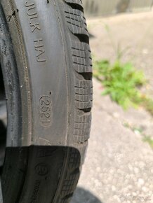 Predám zimné pneumatiky 225/40 R18 92V - 5