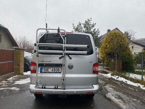 VW Transporter T5 - 5