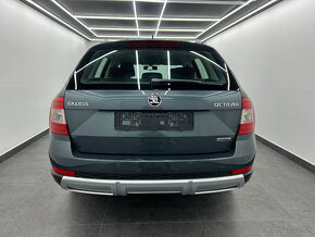 Škoda Octavia Combi SCOUT2.0 TDI DSG 4x4 - 5