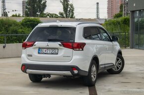 Mitsubishi Outlander 2.0 MIVEC Intense 4WD CVT - 5