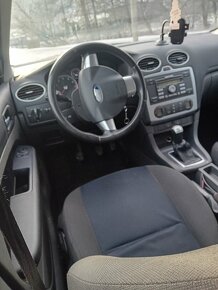 Ford focus 1,6i - 5