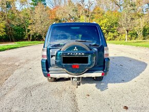 Mitsubishi Pajero 3.2 DiD automat 7 mistne - 5