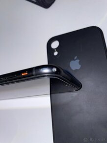 iPhone XR 64GB Black - 5