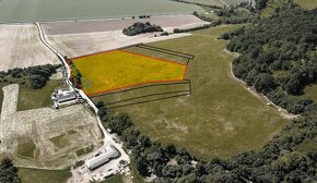 Beckov – 20.000 m2 v celku (Farma, Chov koní...) - 5