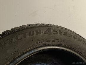 235/60 R18 Zimné pneumatiky Goodyear Vector4Seasons 2 kusy - 5