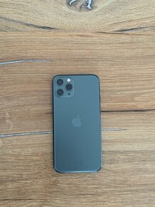 iphone 11 pro midnight green 256gb - 5