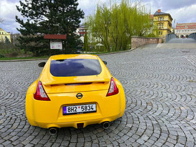 Nissan 370z coupe - 2017 - 23.500km - Chicane yellow - 7AT - 5