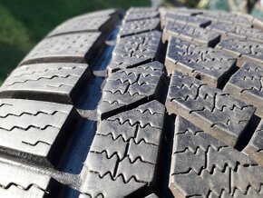 205/60 r16 zimne pneumatiky - 5