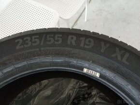 Predám pneu 235/55 R19 xl - 5